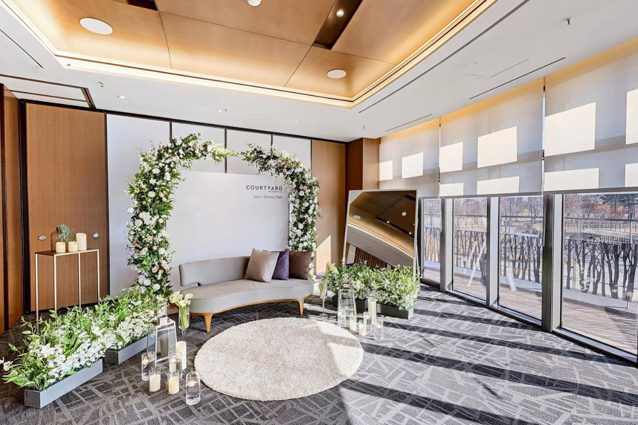 Hotel Courtyard By Marriott Seoul Botanic Park Exterior foto
